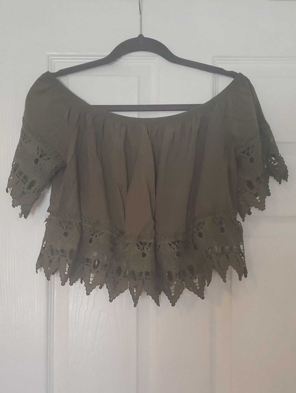 Charlotte Russe Olive Green Off-Shoulder Crochet Crop Top